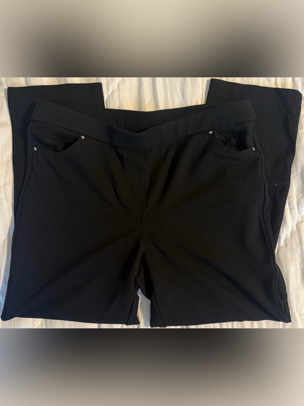 Alfred Dunner Petite Medium PM Black Pull On Straight Leg Stretch Knit Pants